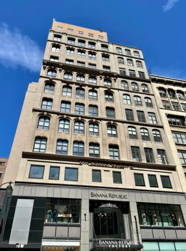 19  W  34th  ST