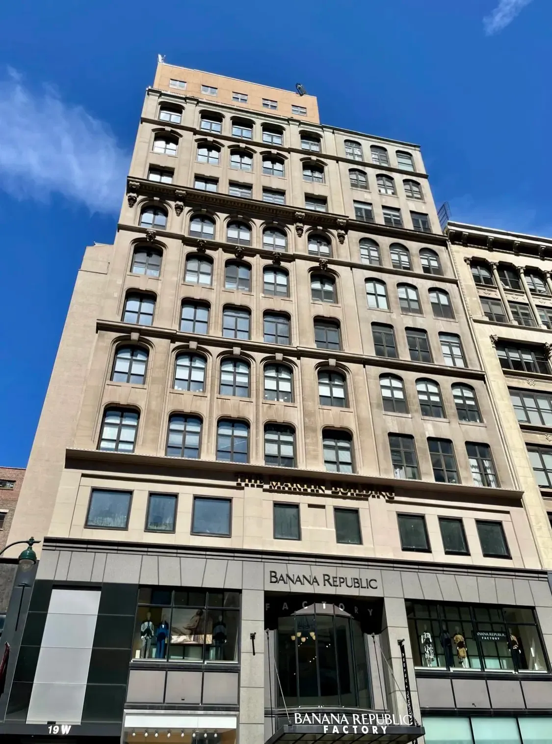 19  W  34th  ST