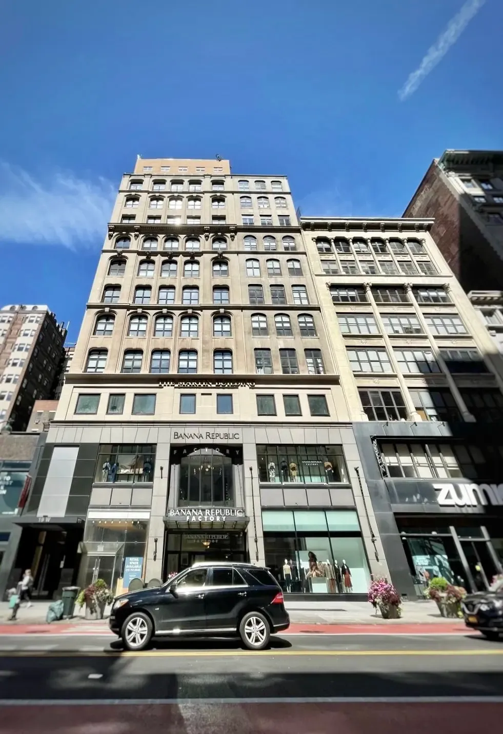19  W  34th  ST