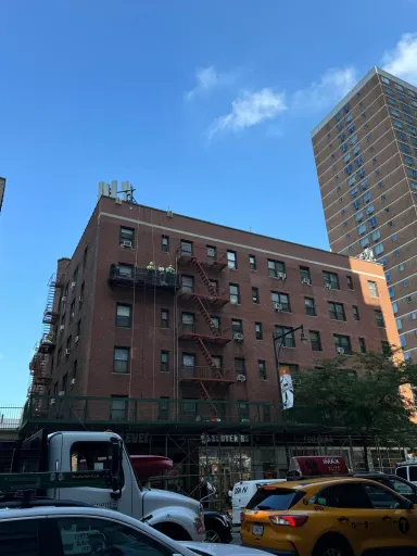 300  W  53  ST